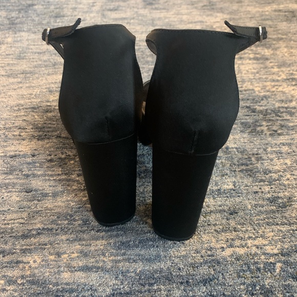 Black platforms 👠 - Picture 7 of 10